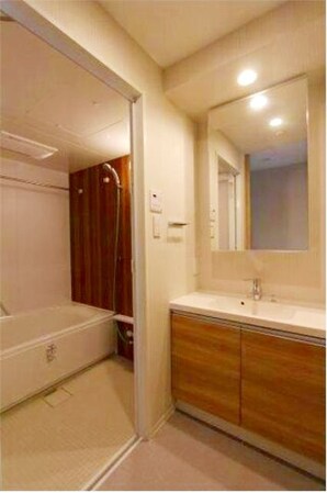 プラウドフラット中野の物件内観写真